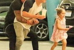 娱乐圈吃瓜好爸爸,揭秘明星爸爸们的育儿经与生活点滴